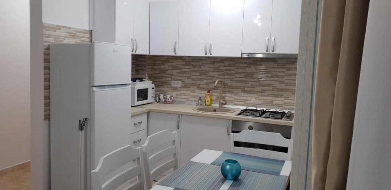 Apartament Laura Solid House 마마이아 외부 사진